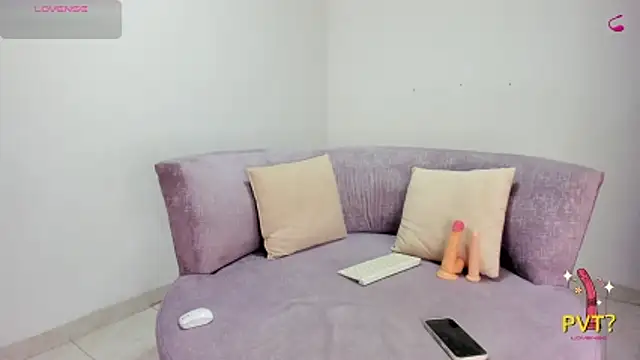 victoria 027 online show from 04-10-26, 04:12