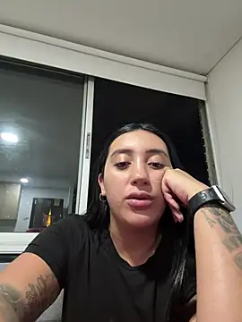 Hannahoff online show from 07-26-26, 02:20