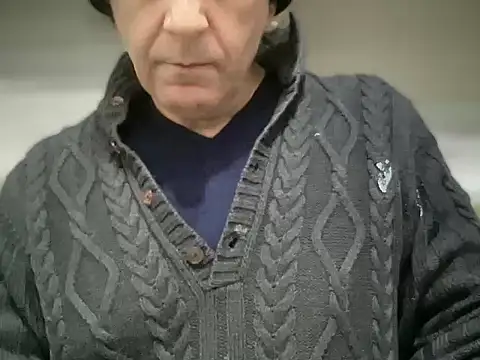 Snapshot of ALPHANDRE chatting on 03-07-26, 08:22 ALPHANDRE online show from 03-07-26, 08:22