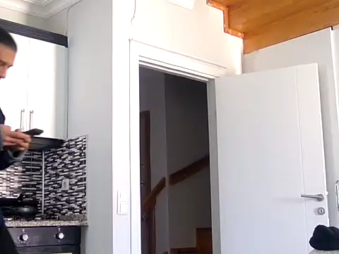 Snapshot of ALPHANDRE chatting on 03-13-26, 07:48 ALPHANDRE online show from 03-13-26, 07:48