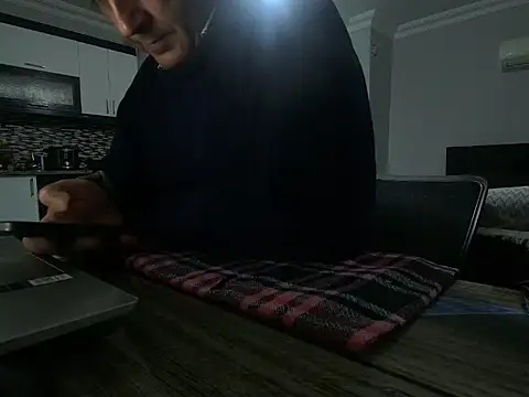 Snapshot of ALPHANDRE chatting on 03-23-26, 06:23 ALPHANDRE online show from 03-23-26, 06:23