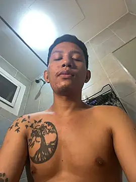 xlovercum online show from 02-12-26, 02:01