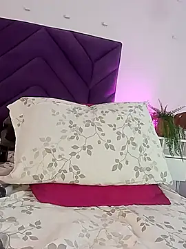 Snapshot of haileystone chatting on 06-30-26, 11:33 haileystone online show from 06-30-26, 11:33