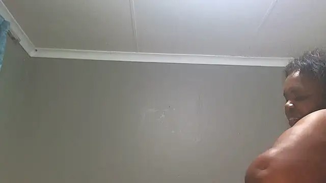 Rosehipsx76 online show from 02-17-26, 06:25