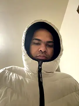 Snapshot of marhi32 chatting on 12-01-25, 12:21 marhi32 online show from 12-01-25, 12:21