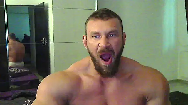 muscularkevin online show from 05-10-26, 01:38
