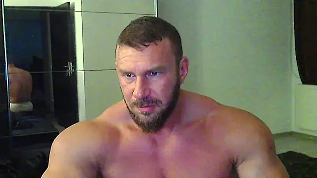muscularkevin online show from 05-26-26, 03:24