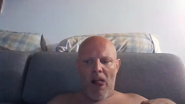 davigochi77bcn online show from 08-01-26, 07:57