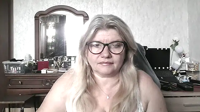 Diana 49 online show from 05-12-26, 08:11
