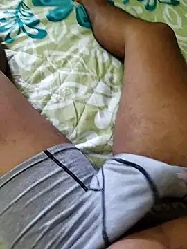 Chocolatinajet online show from 11-19-25, 06:41