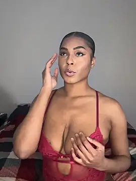 Snapshot of CandyLuxxxx chatting on 01-01-25, 03:23 CandyLuxxxx online show from 01-01-25, 03:23