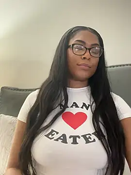 Snapshot of CandyLuxxxx chatting on 02-20-25, 08:39 CandyLuxxxx online show from 02-20-25, 08:39