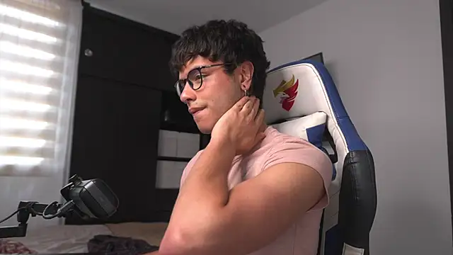  morghan  online show from 04-16-26, 09:39