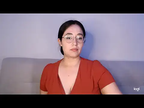 YummymeowW online show from 07-05-26, 01:01
