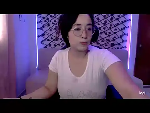 YummymeowW online show from 07-25-26, 09:12