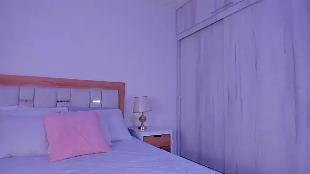 mia hank online show from 03-07-26, 11:51