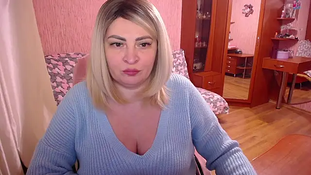 -MeowMeow online show from 04-25-26, 05:54