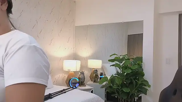 ava blue online show from 02-25-26, 07:45