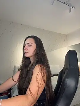 ava blue online show from 05-04-26, 07:43