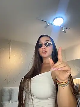 ava blue online show from 06-26-26, 07:40