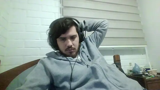 hung weeb online show from 06-16-26, 02:36