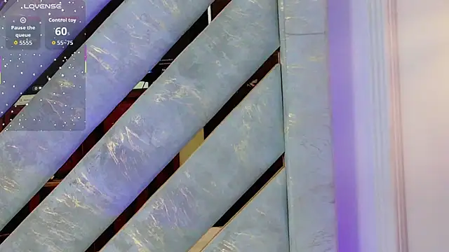 Sara Boom online show from 04-11-26, 07:51