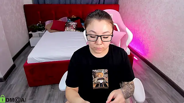 Snapshot of gentle_muse chatting on 03-09-26, 12:03 gentle muse online show from 03-09-26, 12:03