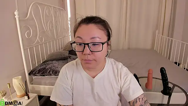 Snapshot of gentle_muse chatting on 04-01-26, 11:57 gentle muse online show from 04-01-26, 11:57