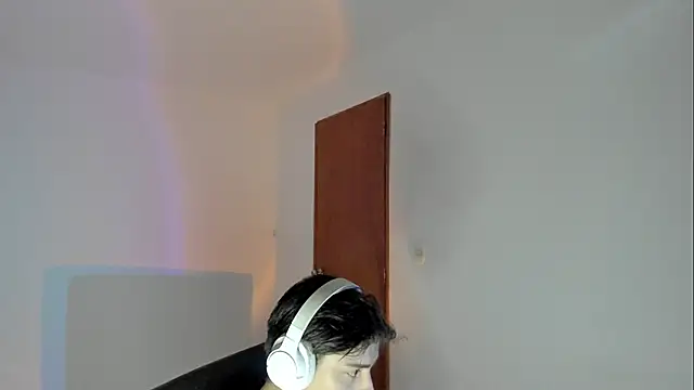 Snapshot of Giordano_Russo chatting on 02-05-26, 10:14 Giordano Russo online show from 02-05-26, 10:14