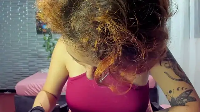 Ginger Sweetty online show from 01-08-26, 11:18