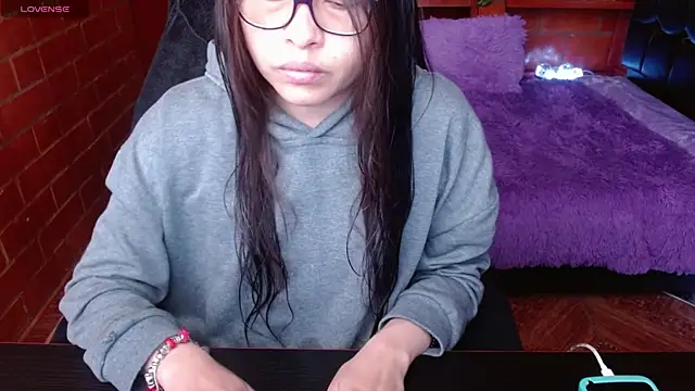 MidoriQuiinn online show from 07-22-26, 04:10