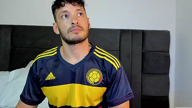 alejandro  2 online show from 06-16-26, 02:52