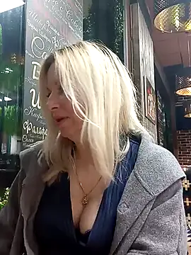Arina smiles online show from 03-15-25, 07:16