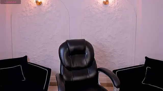 MollyJones  online show from 06-09-26, 07:36