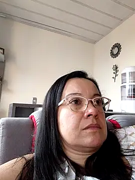 Snapshot of Sonialorens_ chatting on 06-16-26, 08:44 Sonialorens online show from 06-16-26, 08:44