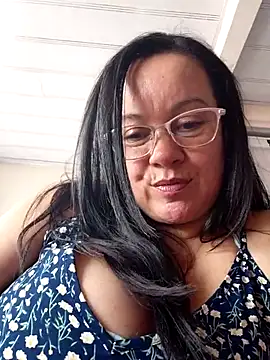 Snapshot of Sonialorens_ chatting on 07-11-26, 07:38 Sonialorens online show from 07-11-26, 07:38