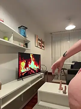 redheaddoll22 online show from 12-02-25, 08:19