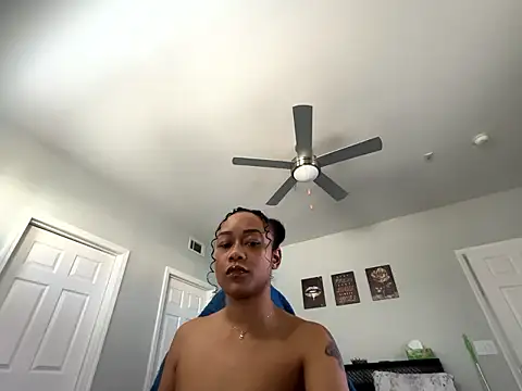 RylHoneyy online show from 01-08-26, 09:17