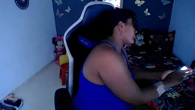 Snapshot of marysol83 chatting on 06-13-26, 11:02 marysol83 online show from 06-13-26, 11:02