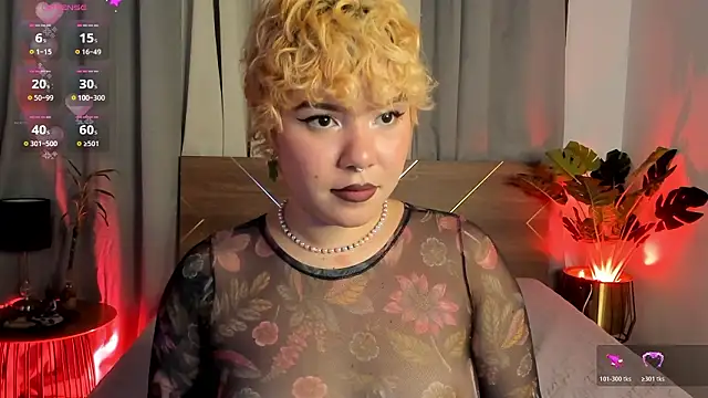 Amy art online show from 01-15-26, 08:34