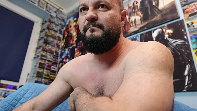 Snapshot of Muscle_Bear chatting on 04-01-26, 02:58 Muscle Bear online show from 04-01-26, 02:58