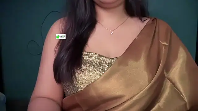 Sizzling  ZAARA online show from 05-11-26, 02:56