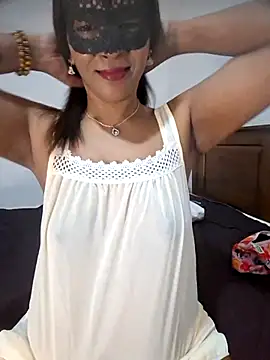 Snapshot of naughtyjaanu chatting on 05-20-26, 01:56 naughtyjaanu online show from 05-20-26, 01:56
