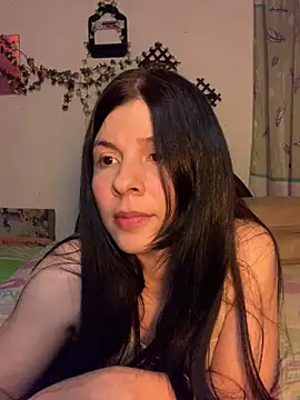 Estefani 32 online show from 03-30-26, 09:49