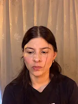 Estefani 32 online show from 05-19-26, 02:45