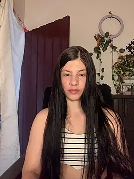 Estefani 32 online show from 07-02-26, 04:35