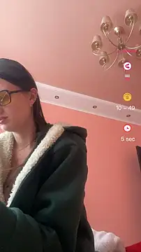 Flossy Vettie online show from 02-14-26, 01:19