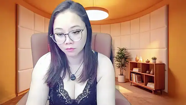 Giuliam online show from 04-17-26, 01:30