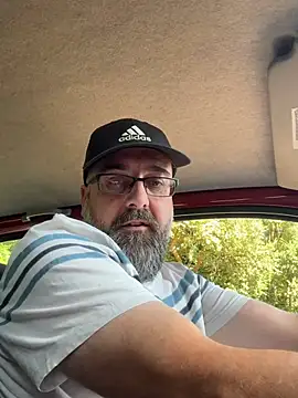 Snapshot of jim470 chatting on 07-11-26, 08:06 jim470 online show from 07-11-26, 08:06