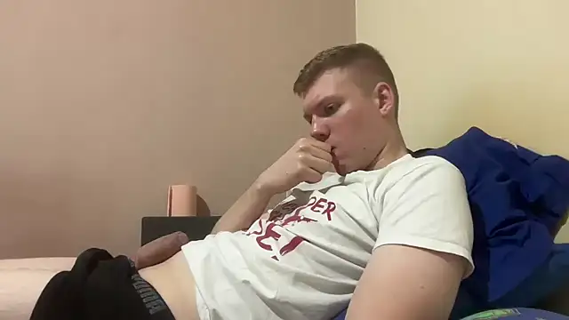 sexybooii6968 online show from 08-02-26, 06:50